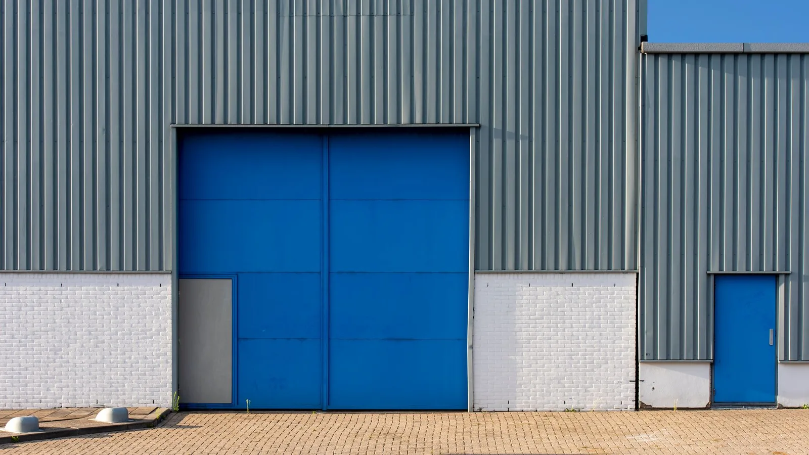 Modern commercial industrial warehouse logistics property exterior in New Zealand