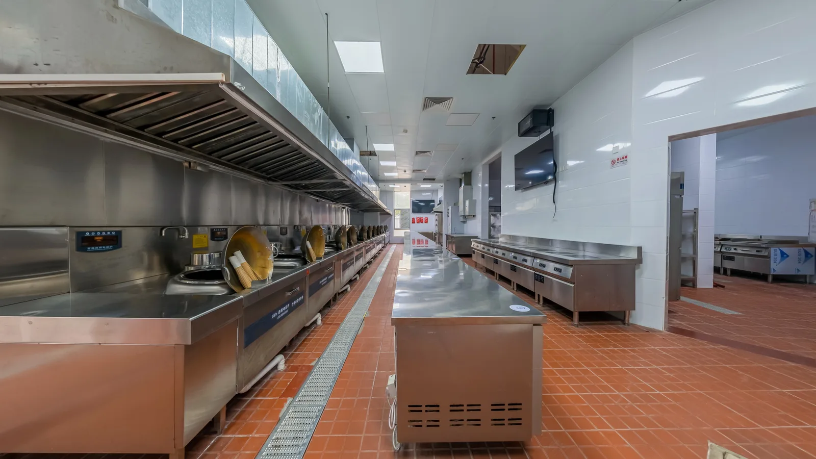 Stainless steel commercial kitchen appliances and equipment funded via asset finance in New Zealand